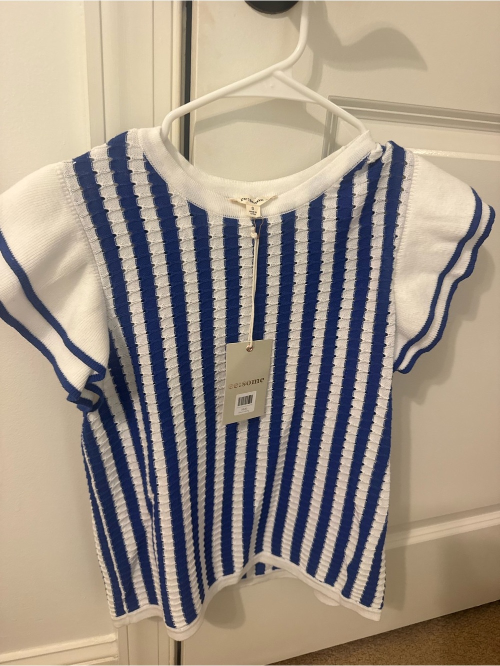 Women’s sweater top